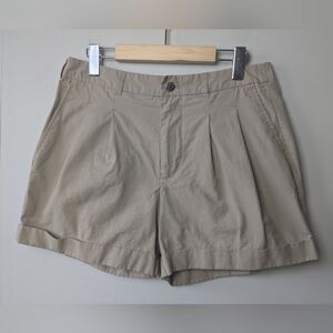 CALVIN KLEIN Women Beige Short Size 27 With Pockets Great Used Condition